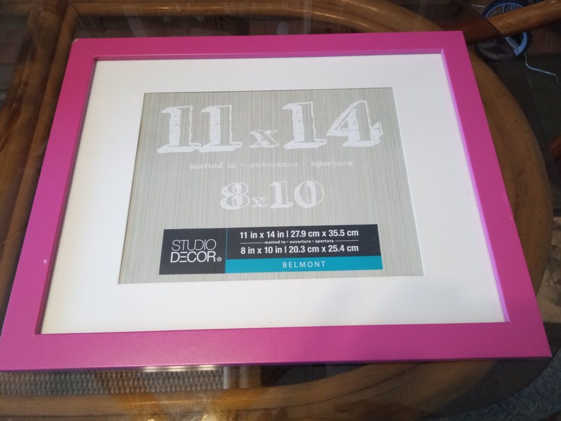 Sturdy Picture Frame