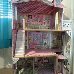KidKraft Annabelle Wooden Dolls House 