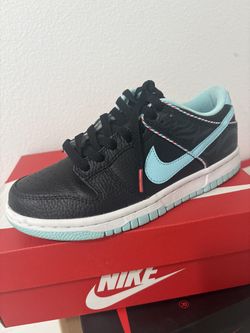 Nike Dunks