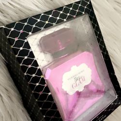 VICTORIA SECRET 3.4 oz  PERFUME 