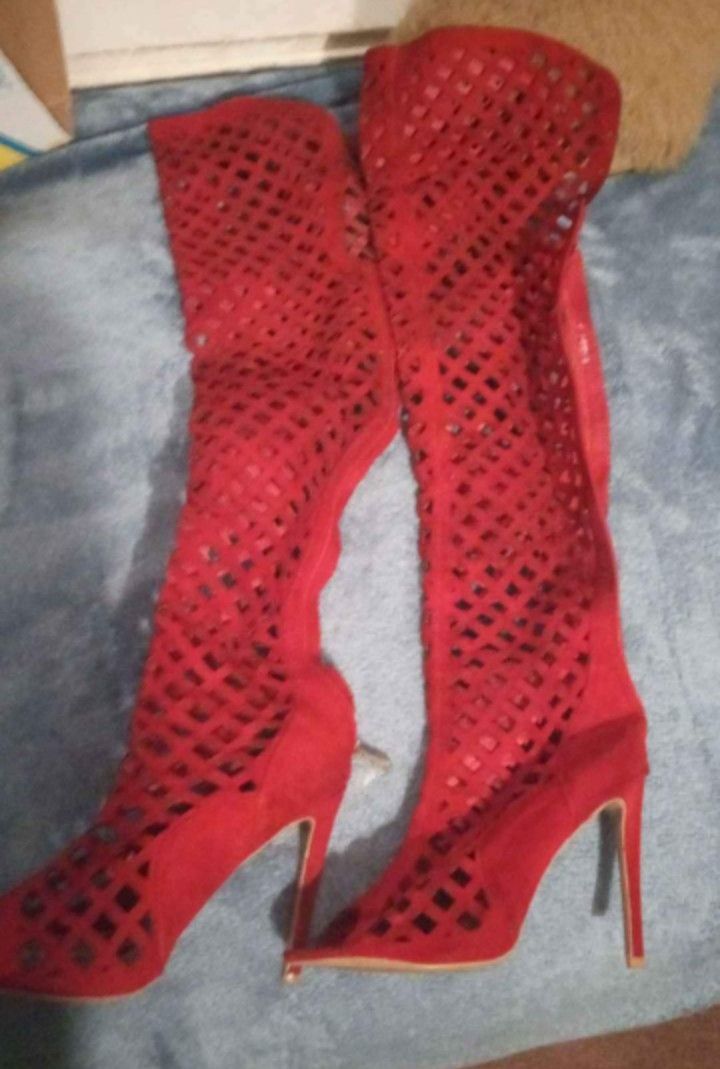 Red Heels Size 10
