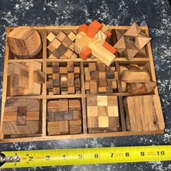 New Condition (12) Wooden Puzzle Brain Teasers