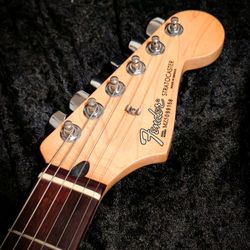 Fender Stratocaster 3 Tone Sunburst Tobacco Burst Electric Guitar 6 String