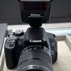Canon Eos 700d Camara 