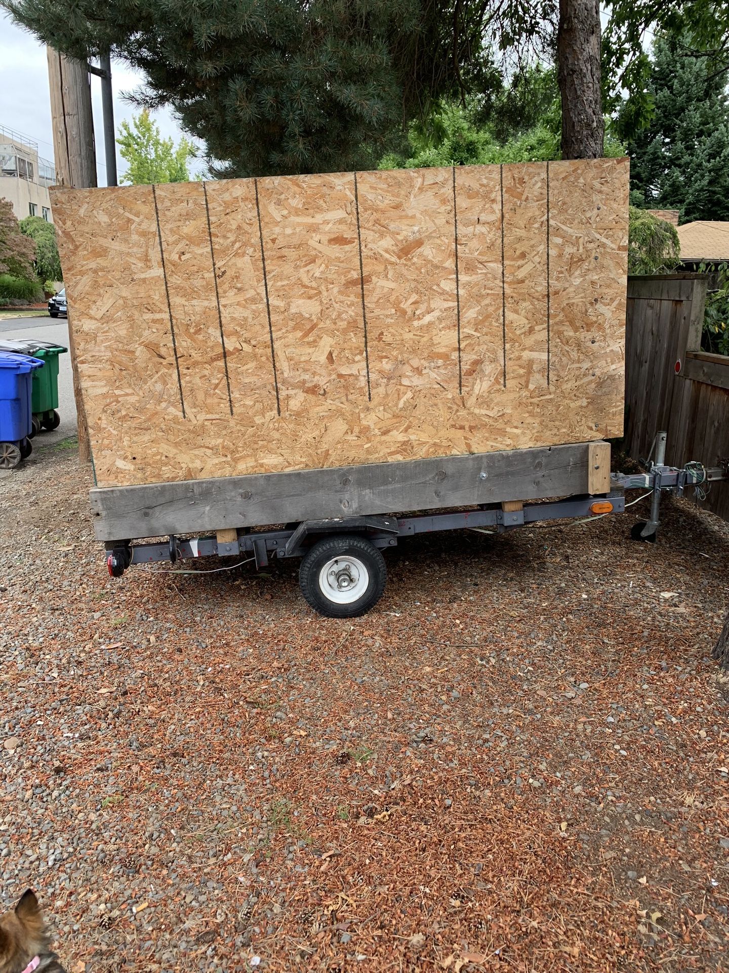 4 * 8 ft. Flatbed Utility Trailer (Needs to go ASAP)