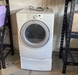 Whirlpool Duet Dryer With Pedestal