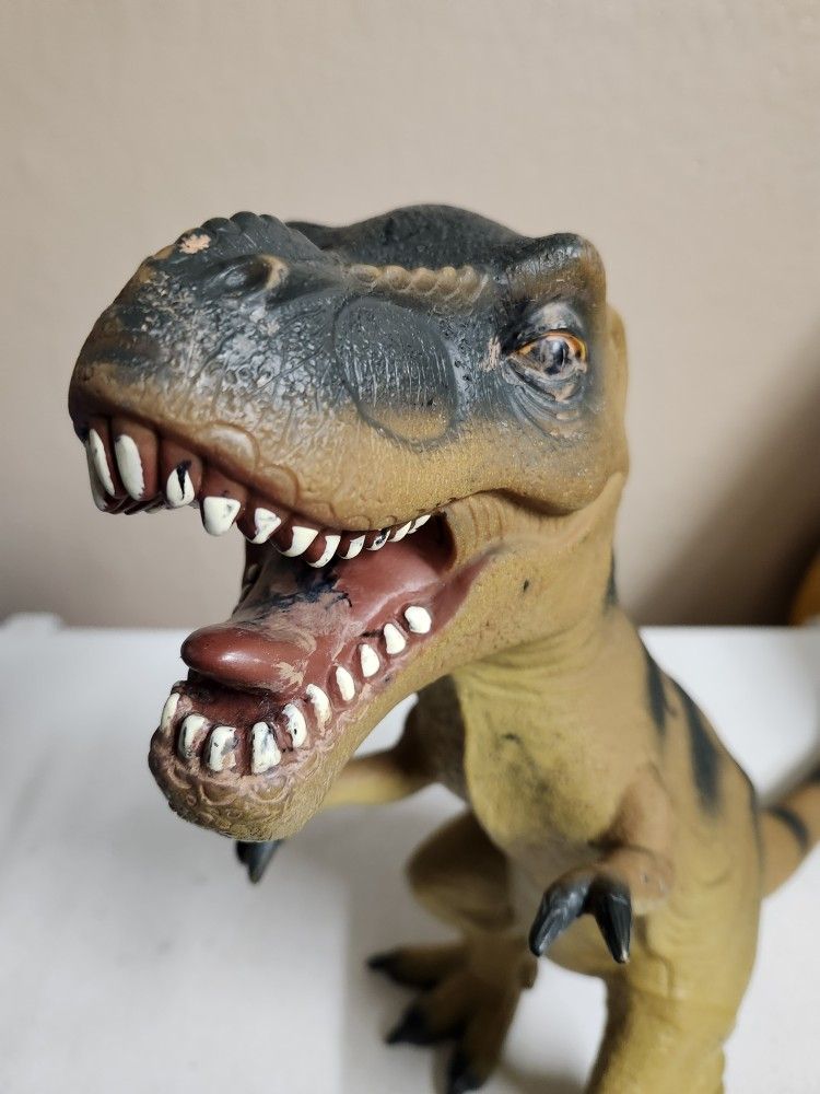 Animal Planet 16" T-Rex