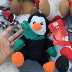 Lot of 16 Christmas house plush new