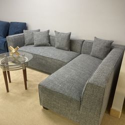 Jaylene Gray Sectional Sofa