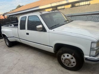 Extracab . Truck