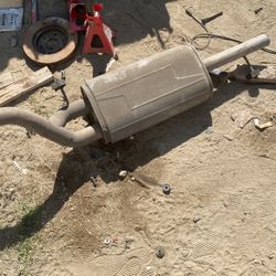 Yukon XL exhaust Suburban Muffler