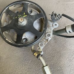 2004 Mazda Mpv Steering  Wheel  Pump Replacement  $25 North hills Ca  91343