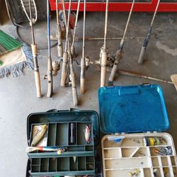14 Fishing Poles Some Good Condition Some Not Some Lures Weights Everything For $25 Everything You See Here