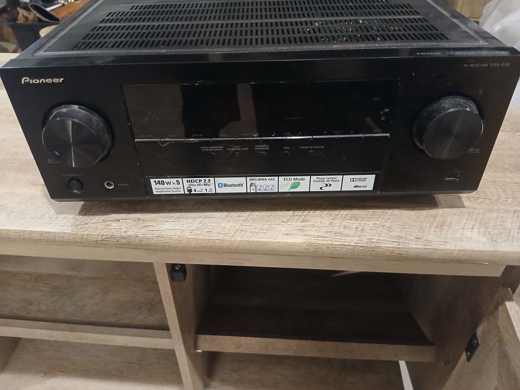 PIONEER RECEIVER