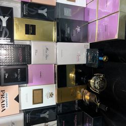 Perfumes For Women / Men 