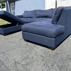 Thomasville Sectional Couch With Storage Ottoman 