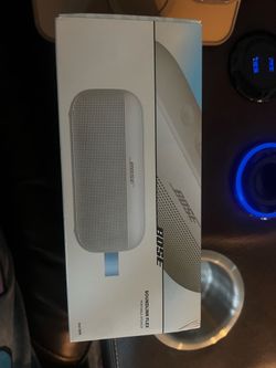 Bose SoundLink Flex Portable Speaker (2nd Gen)