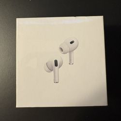 Apple AirPods Pro 2nd Generation with MagSafe Wireless Charging Case - White