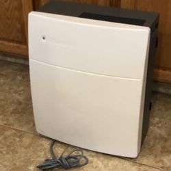 Air Purifier Blueair 203 HEPAsilent Classic Just Updated!