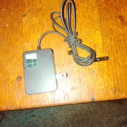 Windows RT  Surface Charger