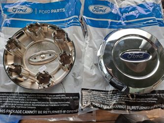 Genuine Ford 4L34-1A096-AC 4L3J-1A096-AA Center Caps