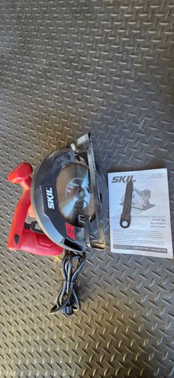 SKIL 13 -Amp 7-1/4-in Circular saw