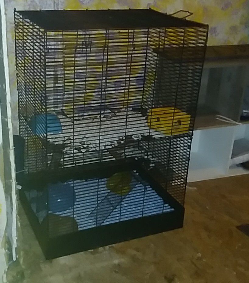 Like New Hamster Cage