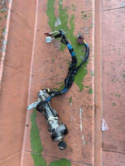 1(contact info removed) 1(contact info removed) 2001, Honda CR-V, Ignition Switch With Key, 35100S10A04, OEM