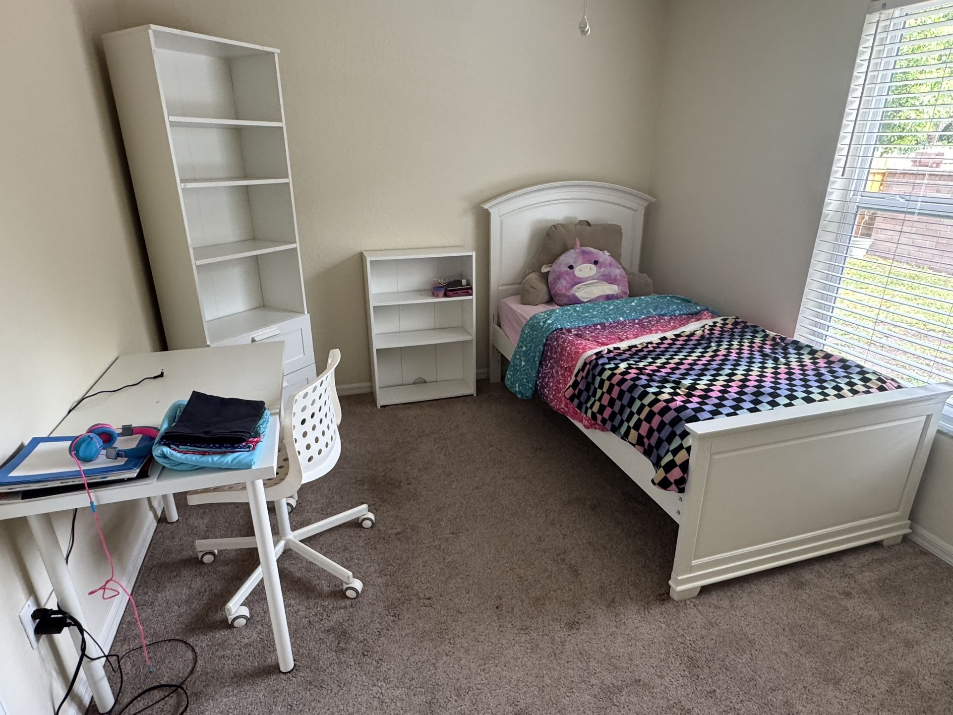 White Bedroom Set