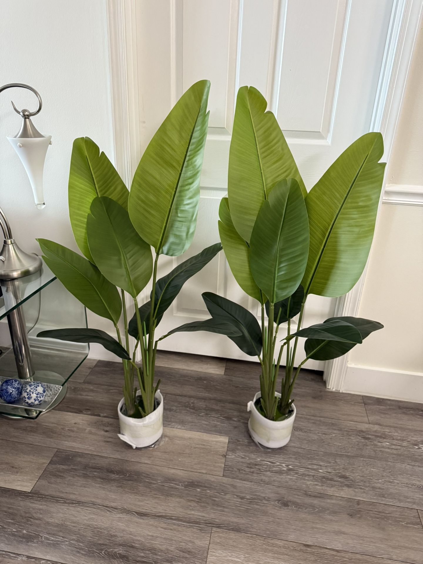 Pretty Artificial Plant 4 Ft Set Of 2 ! Brand New