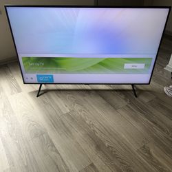 55 Inch Samsung Q60S Smart Tv