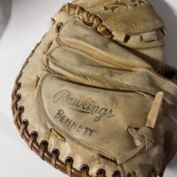 Used Rawlings Catcher Glove