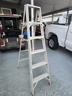 6' Alluminum step ladder