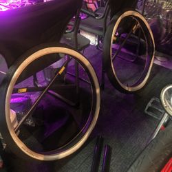 Pair Of 29x2.30 Vee Speedster Tires