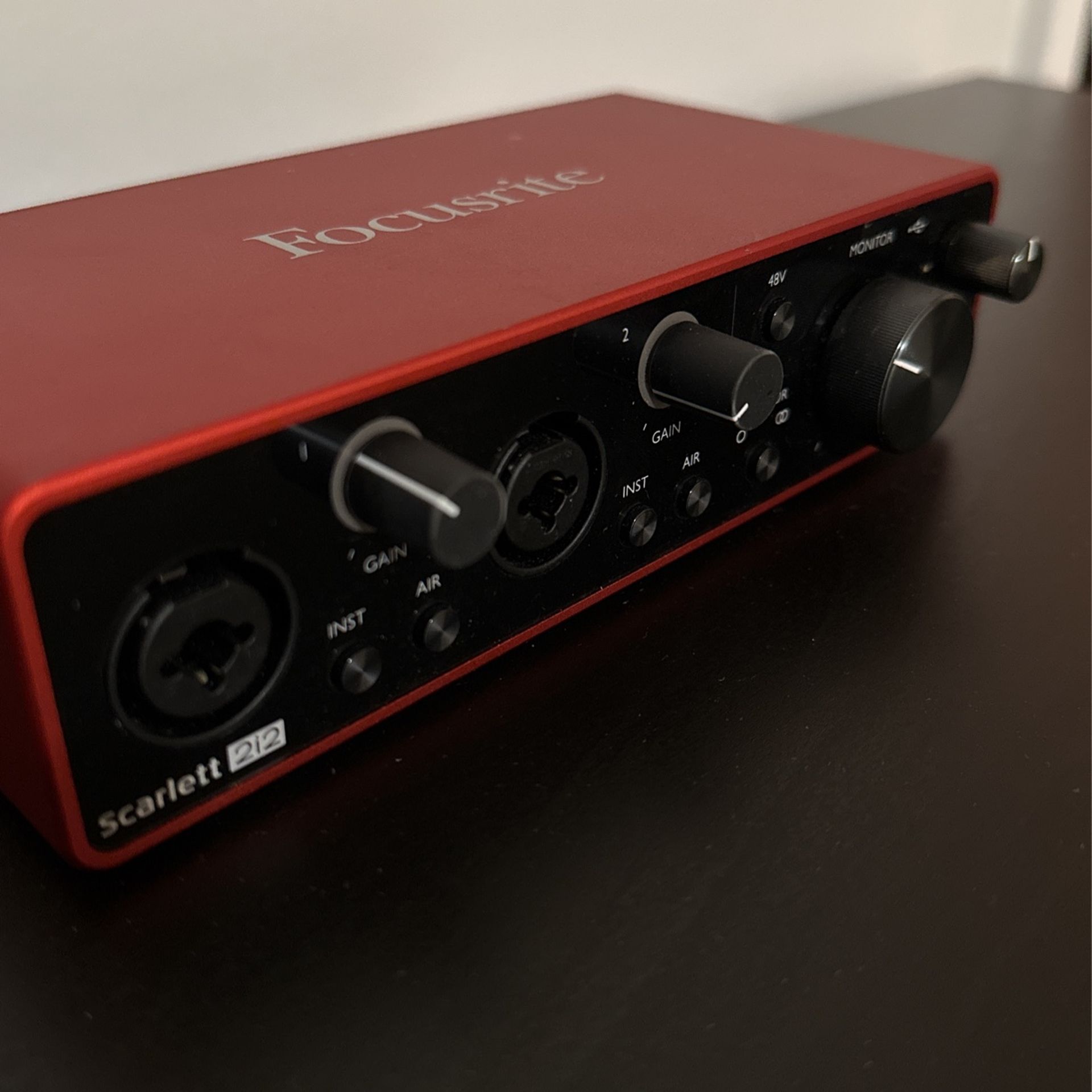 Focusrite Scarlett 2i2 3rd Gen USB