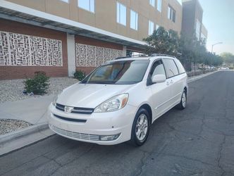 2004 Toyota Sienna