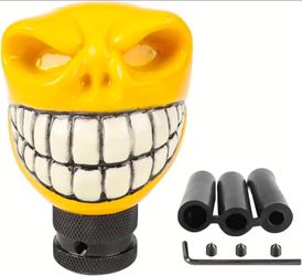 Yellow alien head manual gear shift knob