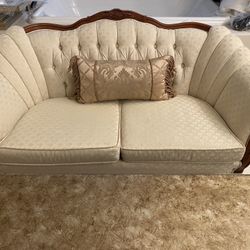 Sofa - White 