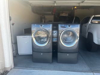 Electrolux Front-Load Washer & Gas Dryer with Pedestals