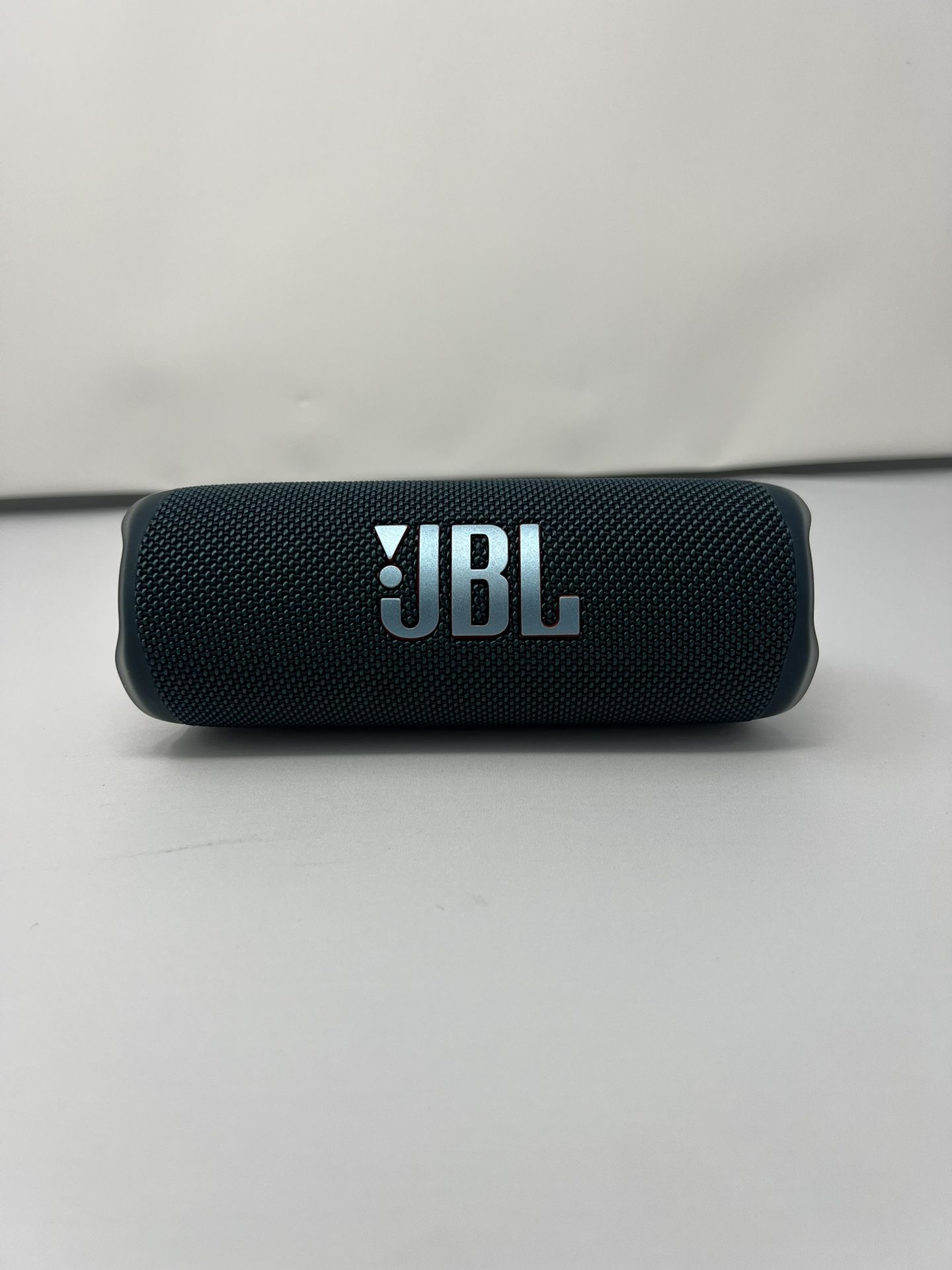 JBL Flip 6 Blue Speaker