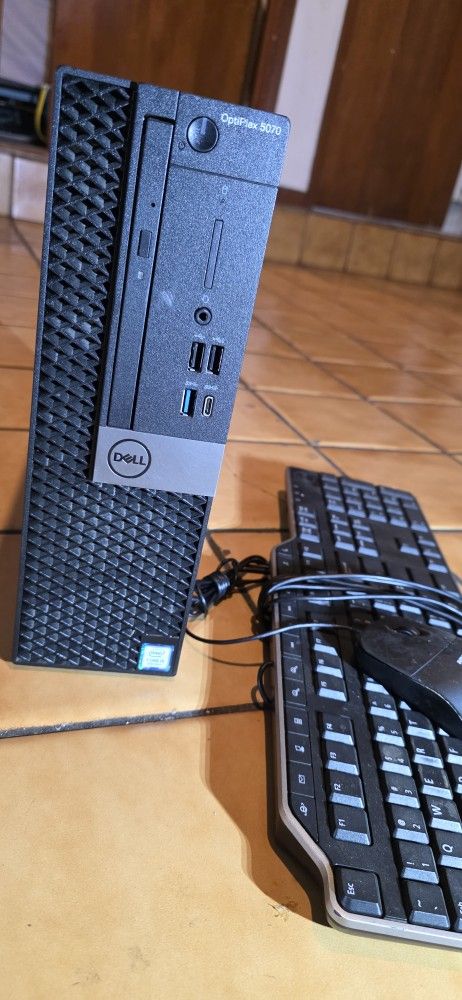 Dell 5070 SFF Pc 9500-3.00GHz-CPU 16GB Ram 1TB SSD GPU: NVIDIA  WiFi 