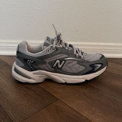 New Balance 725