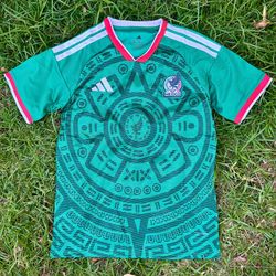 Mexico soccer jersey Large