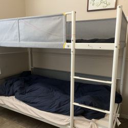 Twin Bunk Bed