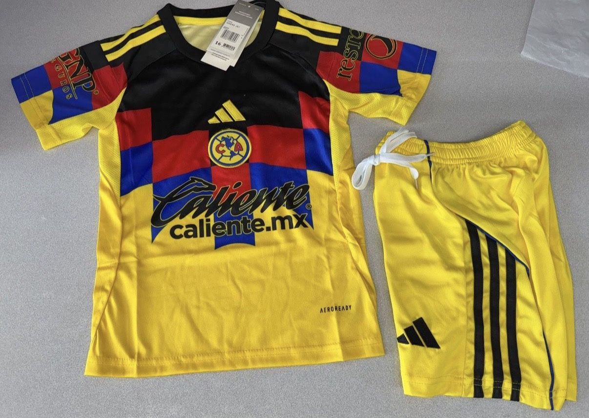 Soccer kids niños size 22,24,26,28 4,5,6,7,9,10,11,12 years old America america 🦅🦅las home and away local visitante aguilas New Jersey 2025- 202