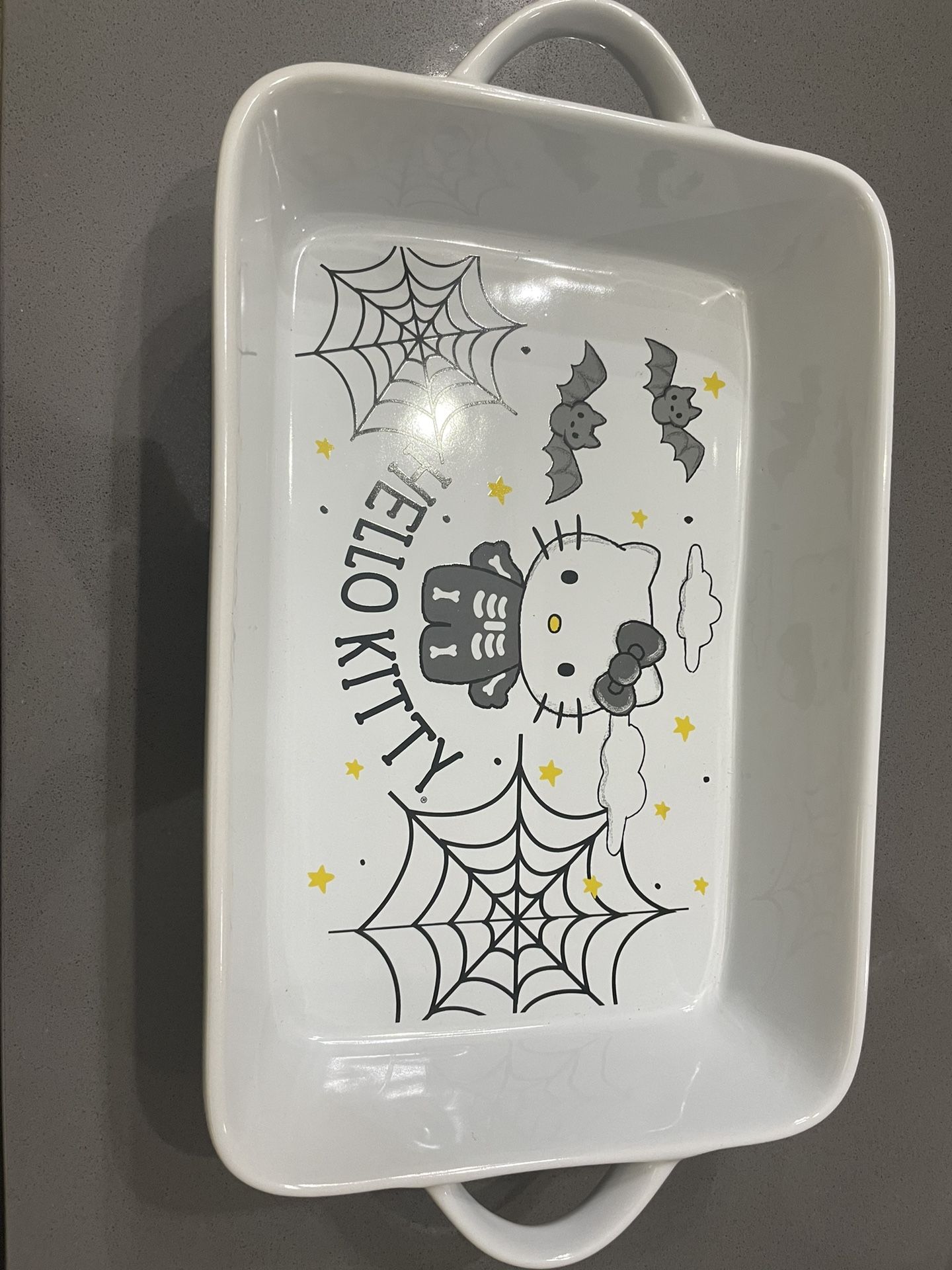 Hello kitty tray