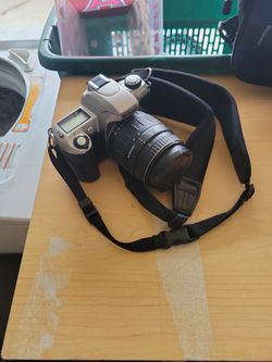 Nikon N65 35mm Camera