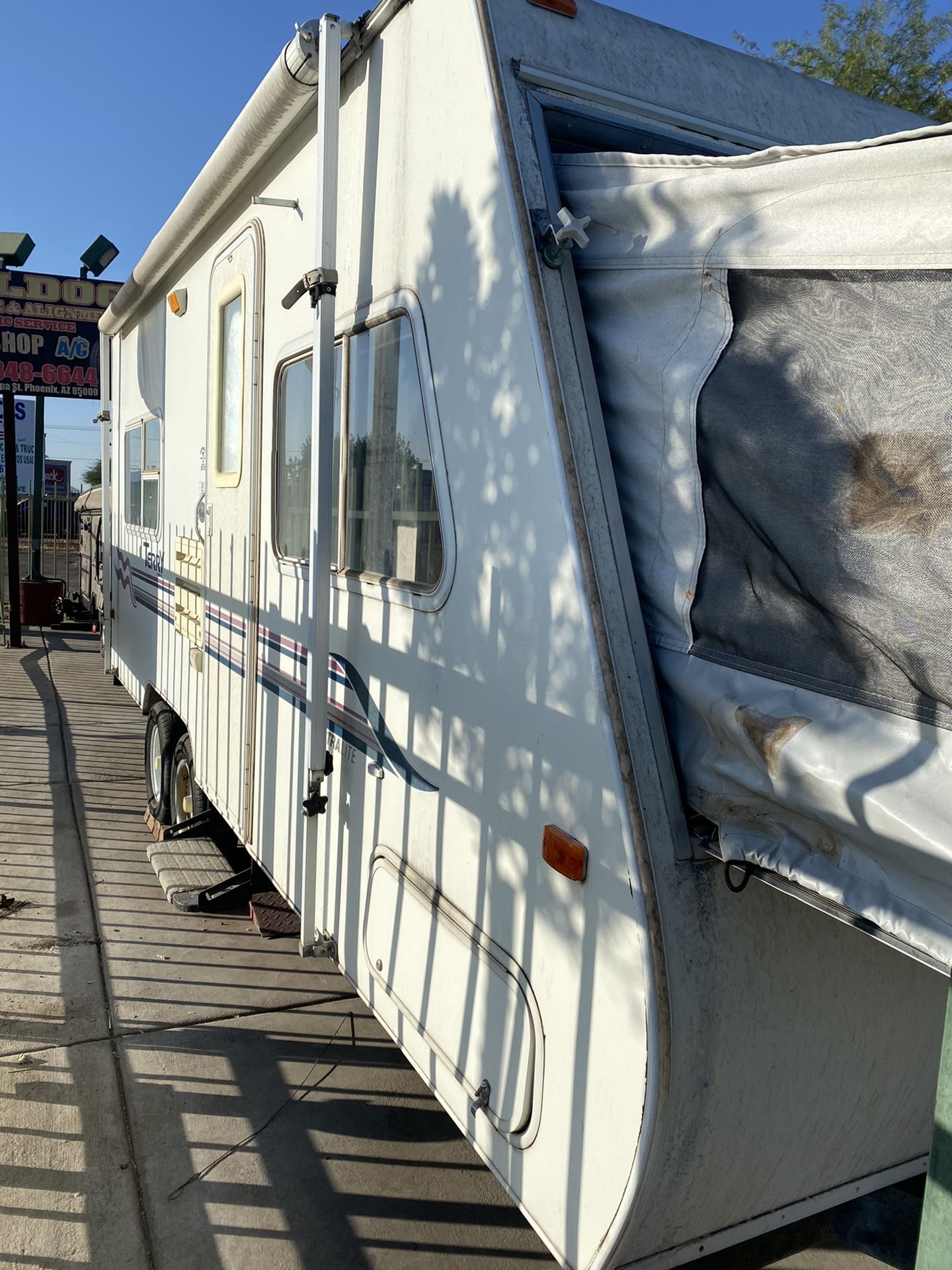 Travel trailer