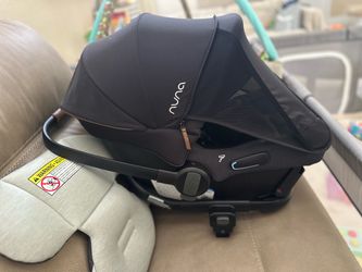 Nuna Infant Car Seat pipa urban