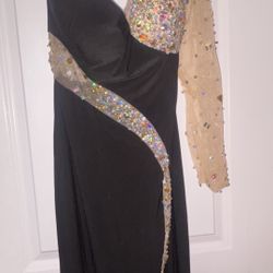 Long Black Dress With Gems 